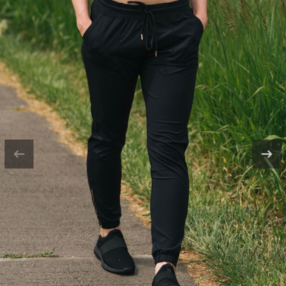 Zyia Black Peak Zipper Joggers